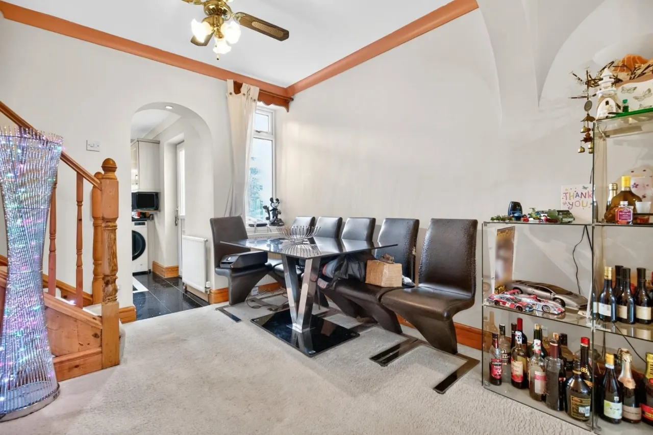 Avenue Place, Harrogate, HG2, photo 11