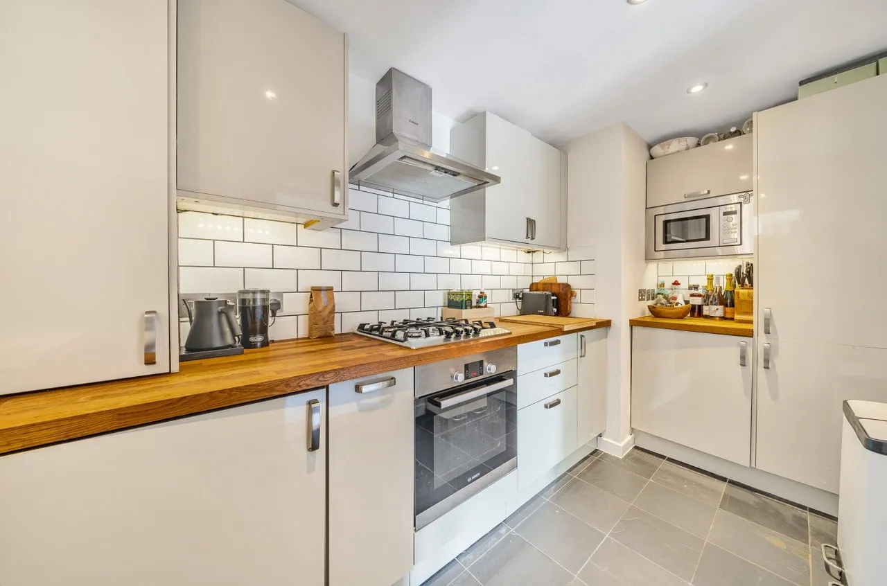 Thurlow Park Road, SE21, photo 3