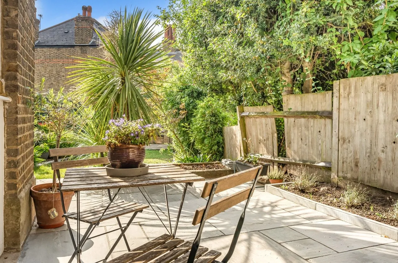 Thurlow Park Road, SE21, photo 2