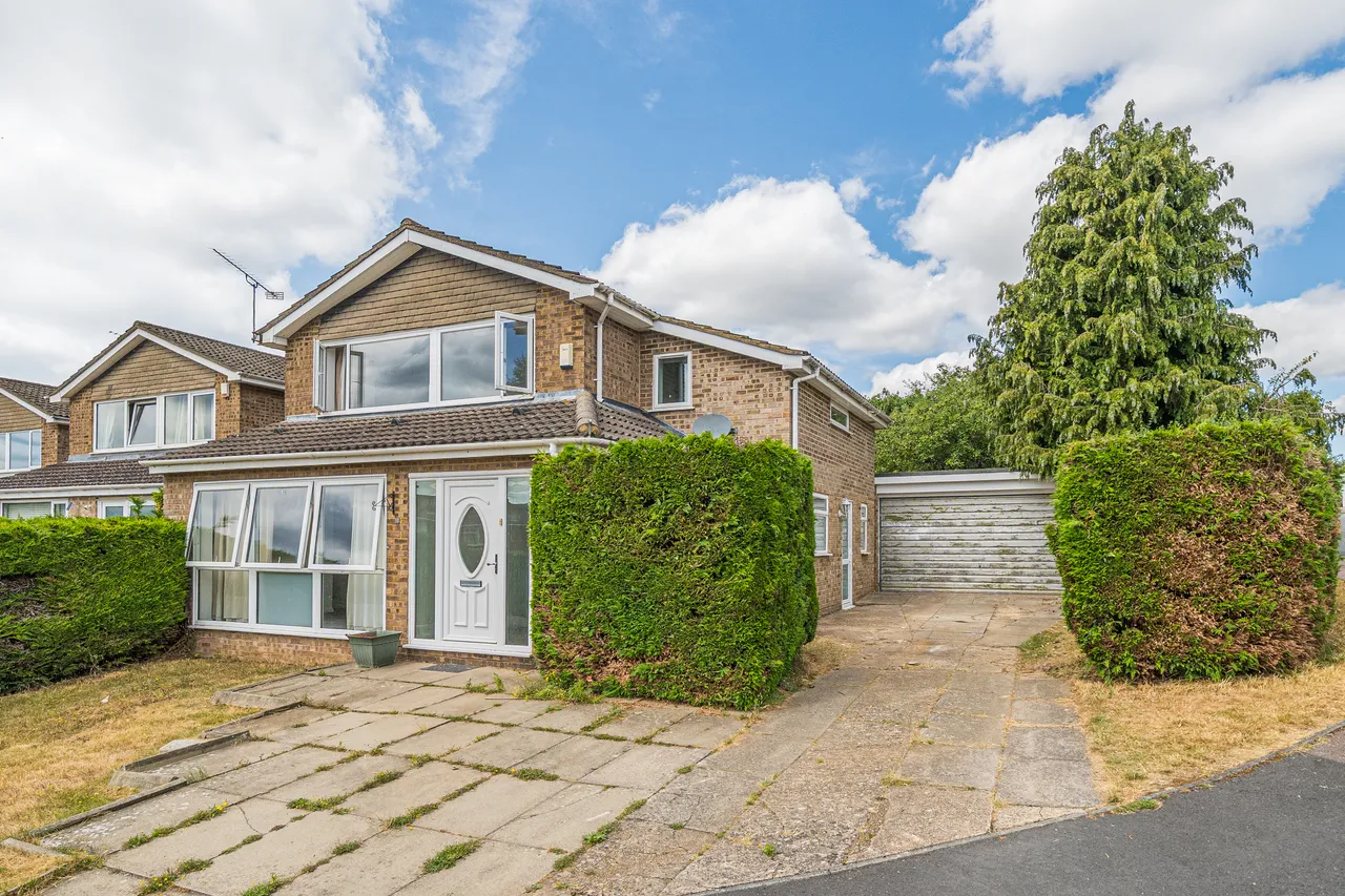 4 bed house for sale — Arnett Way, Rickmansworth, WD3