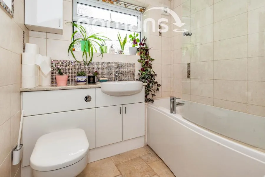 Oak Lane, Windsor, SL4, photo 9