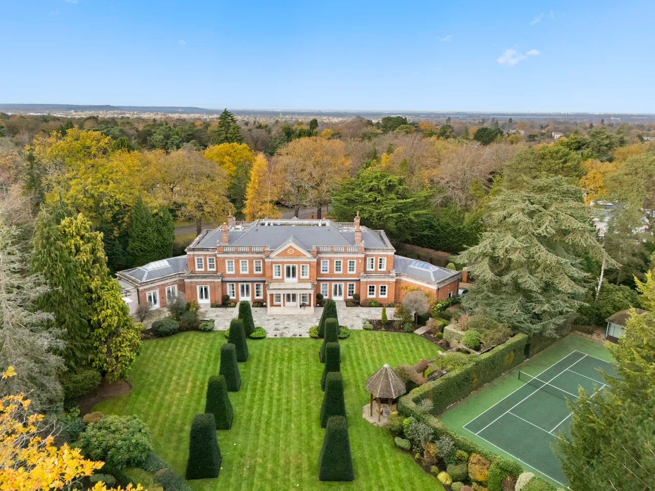 St George's Hill, Weybridge, Surrey, photo 2