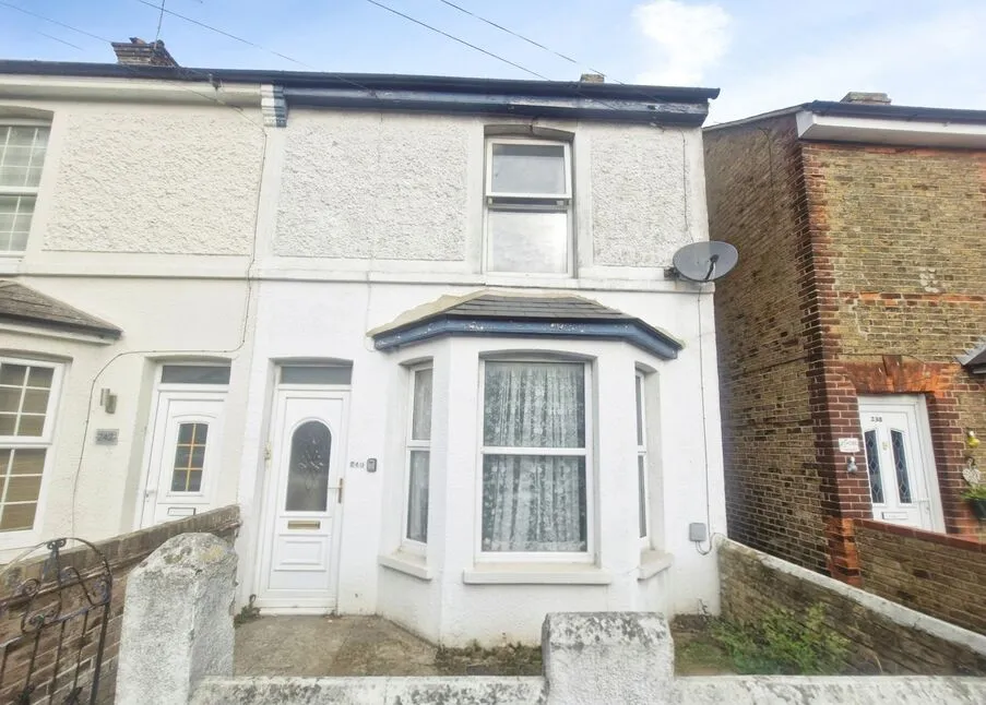 3 bed house for sale — Mill Road, Deal, Kent, CT14