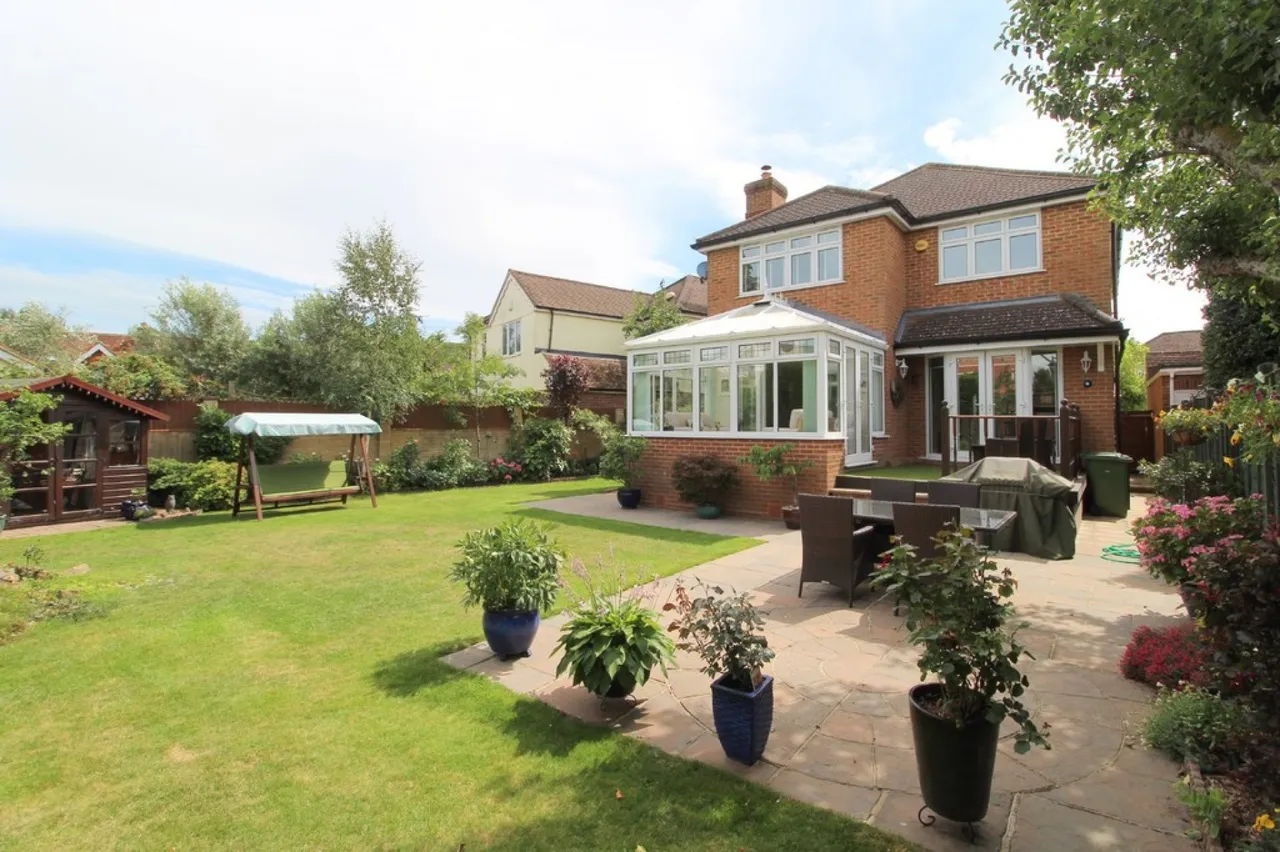 Ashview Gardens, Ashford, photo 2