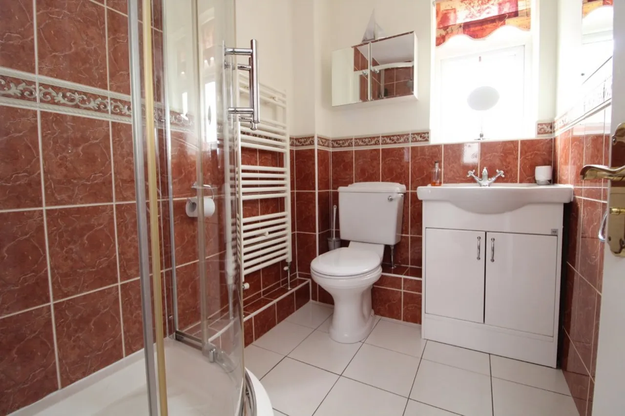Ashview Gardens, Ashford, photo 11