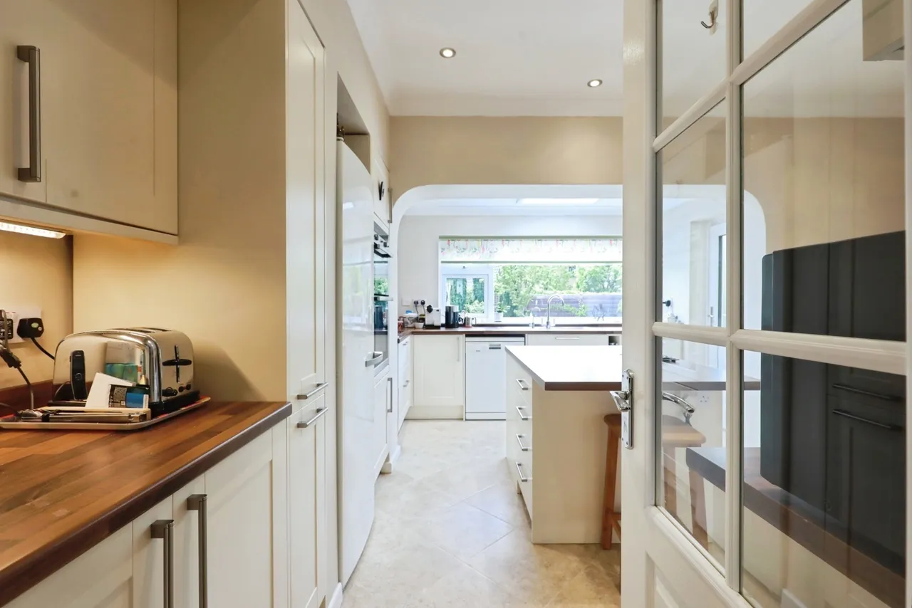Broadway Road, Childswickham, WR12, photo 21