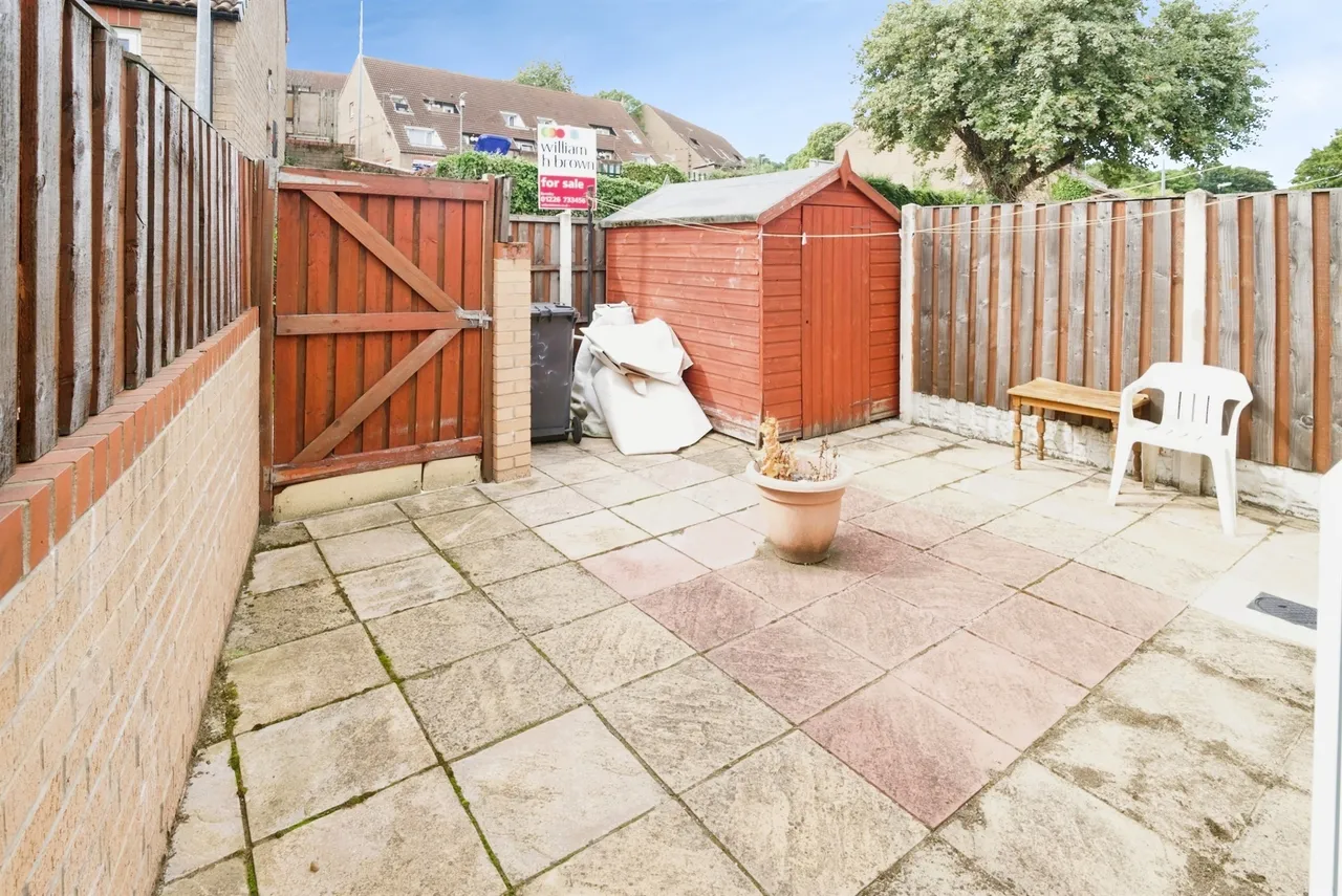 Barnabas Walk, Barnsley, photo 12
