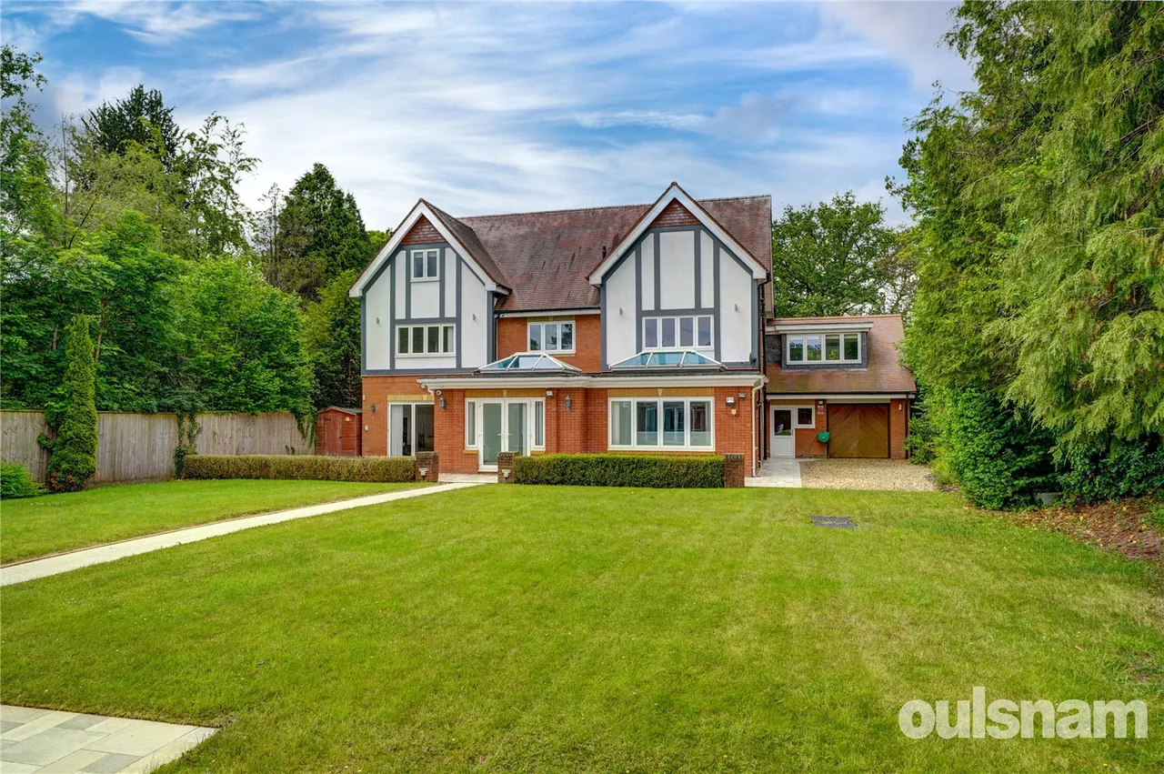 Twatling Road, Barnt Green, Birmingham, Worcestershire, B45 8HT, photo 46