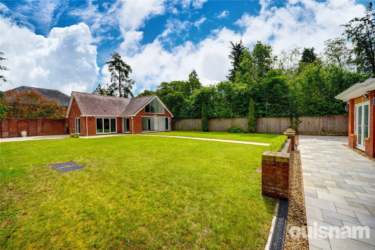 Twatling Road, Barnt Green, Birmingham, Worcestershire, B45 8HT, photo 47