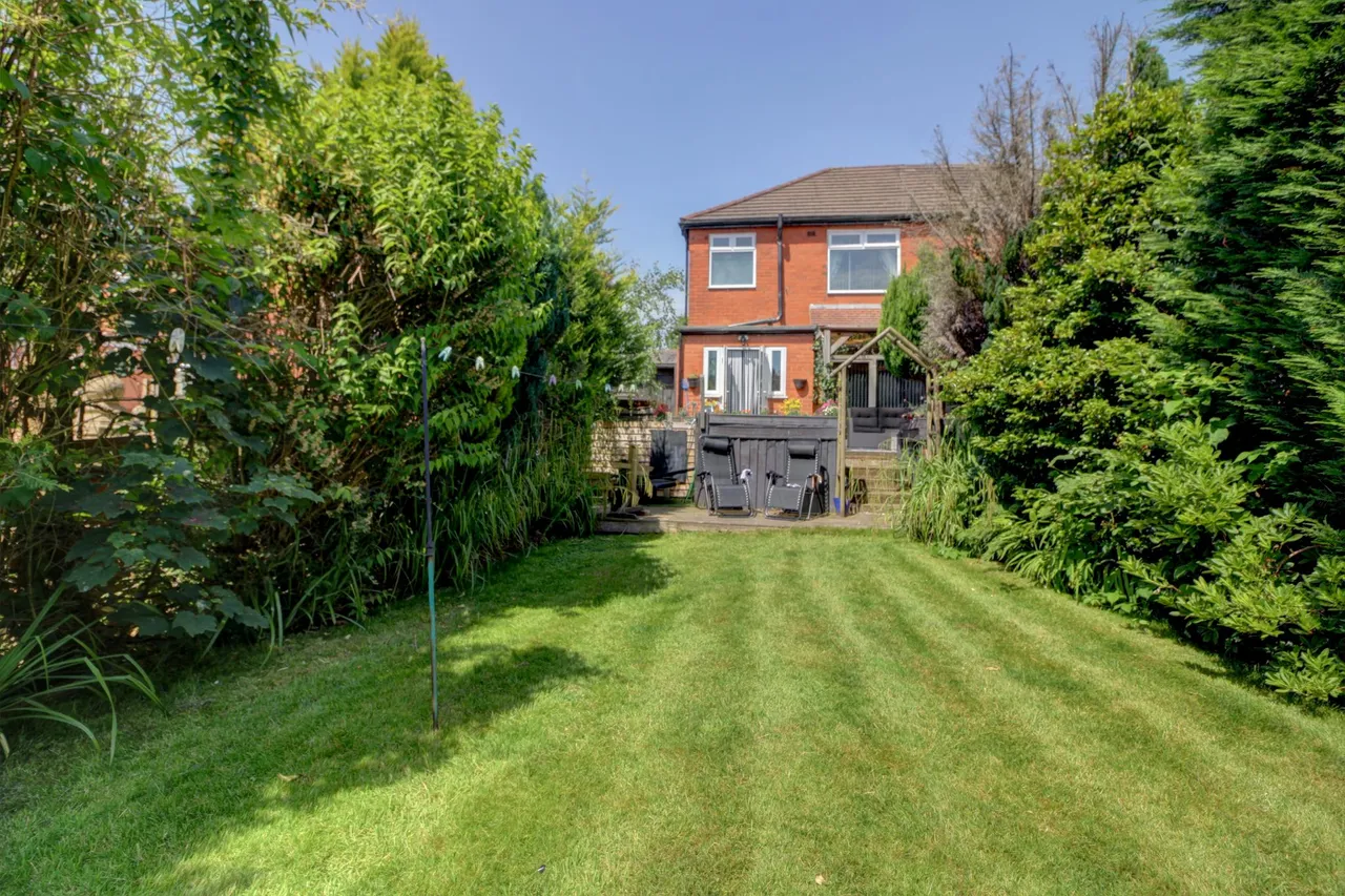 Ashworth Lane, Bolton, BL1, photo 23