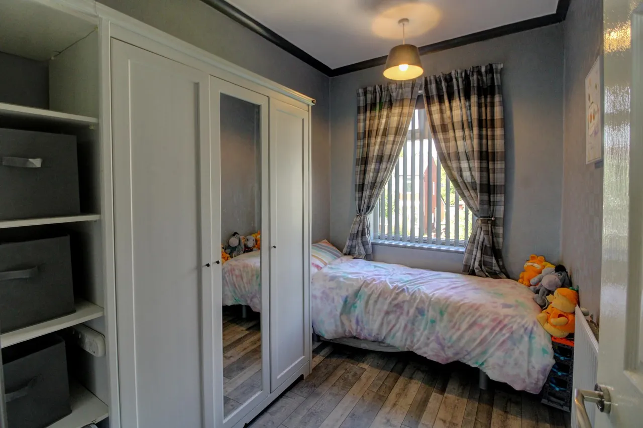 Ashworth Lane, Bolton, BL1, photo 16