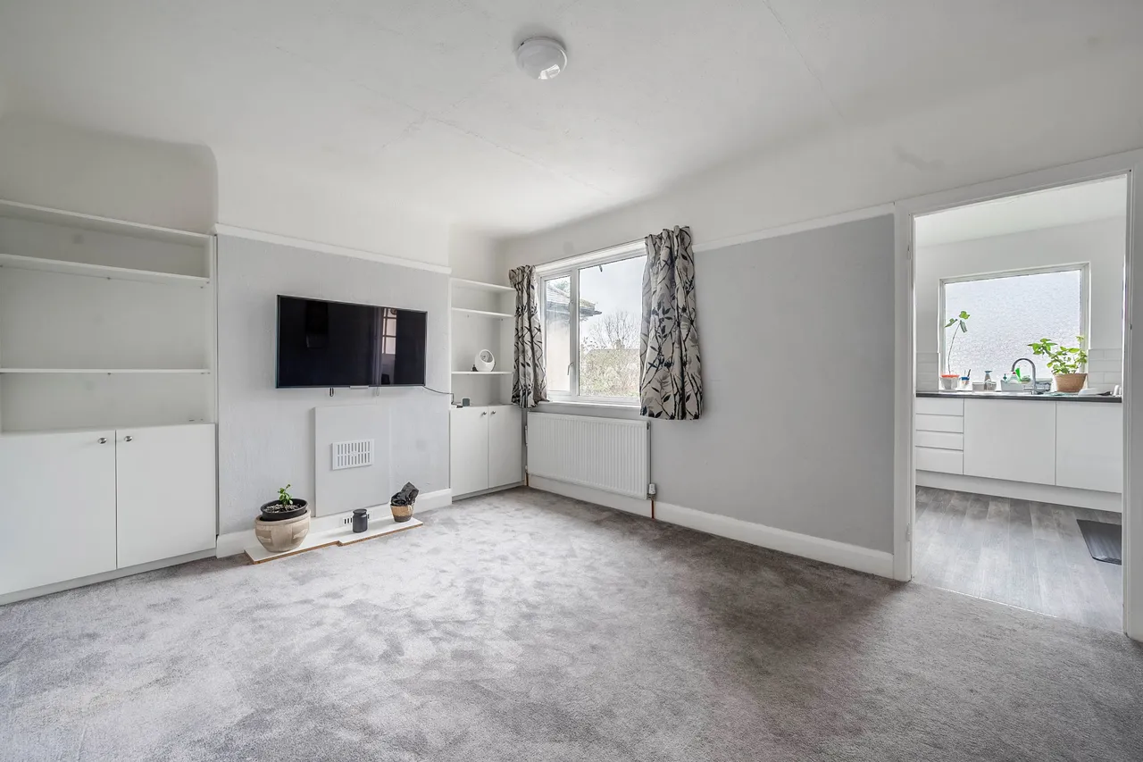 2 bed flat for sale — 12 Lowther Road, Stanmore