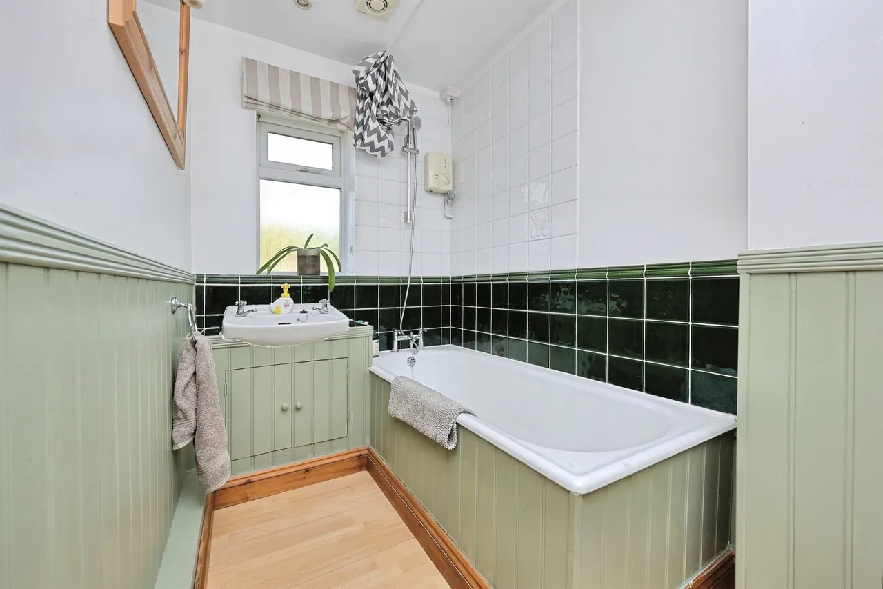 Dereham Road, Garvestone, Norwich, photo 10