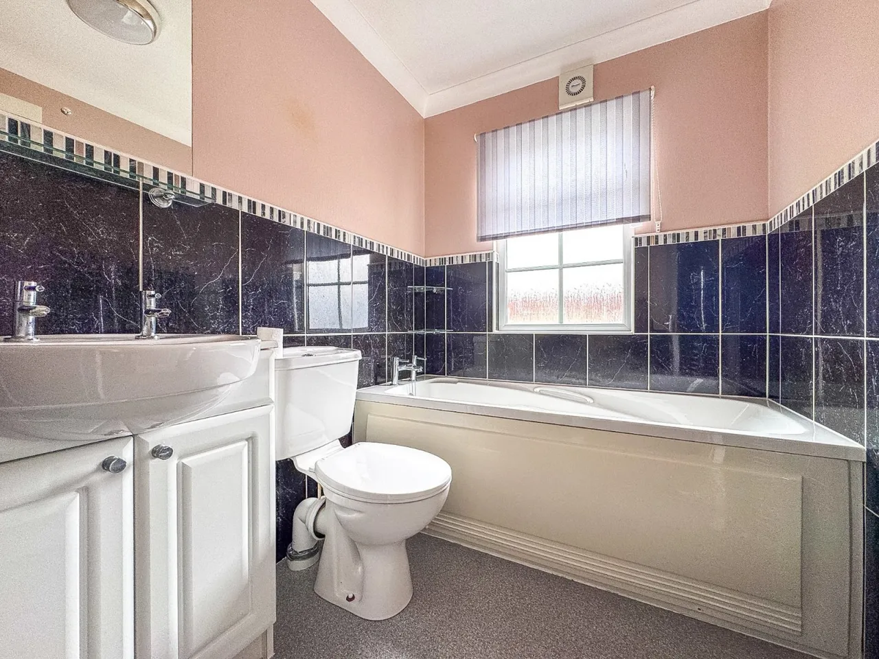 Down Road, Portishead, BS20, photo 12