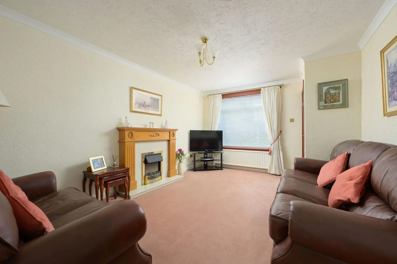Islay Court, Grangemouth, FK3 0HA, photo 8