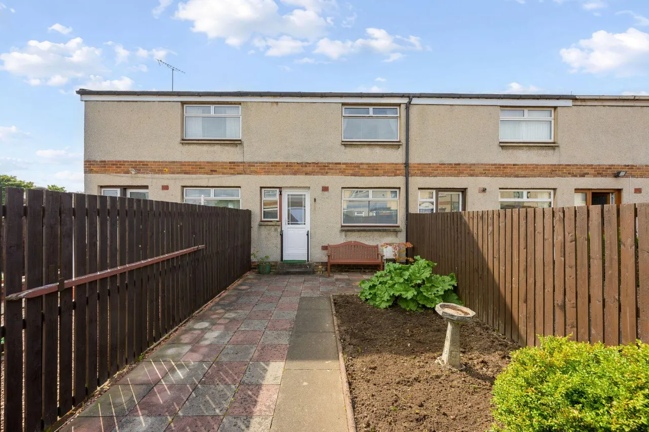 Islay Court, Grangemouth, FK3 0HA, photo 2