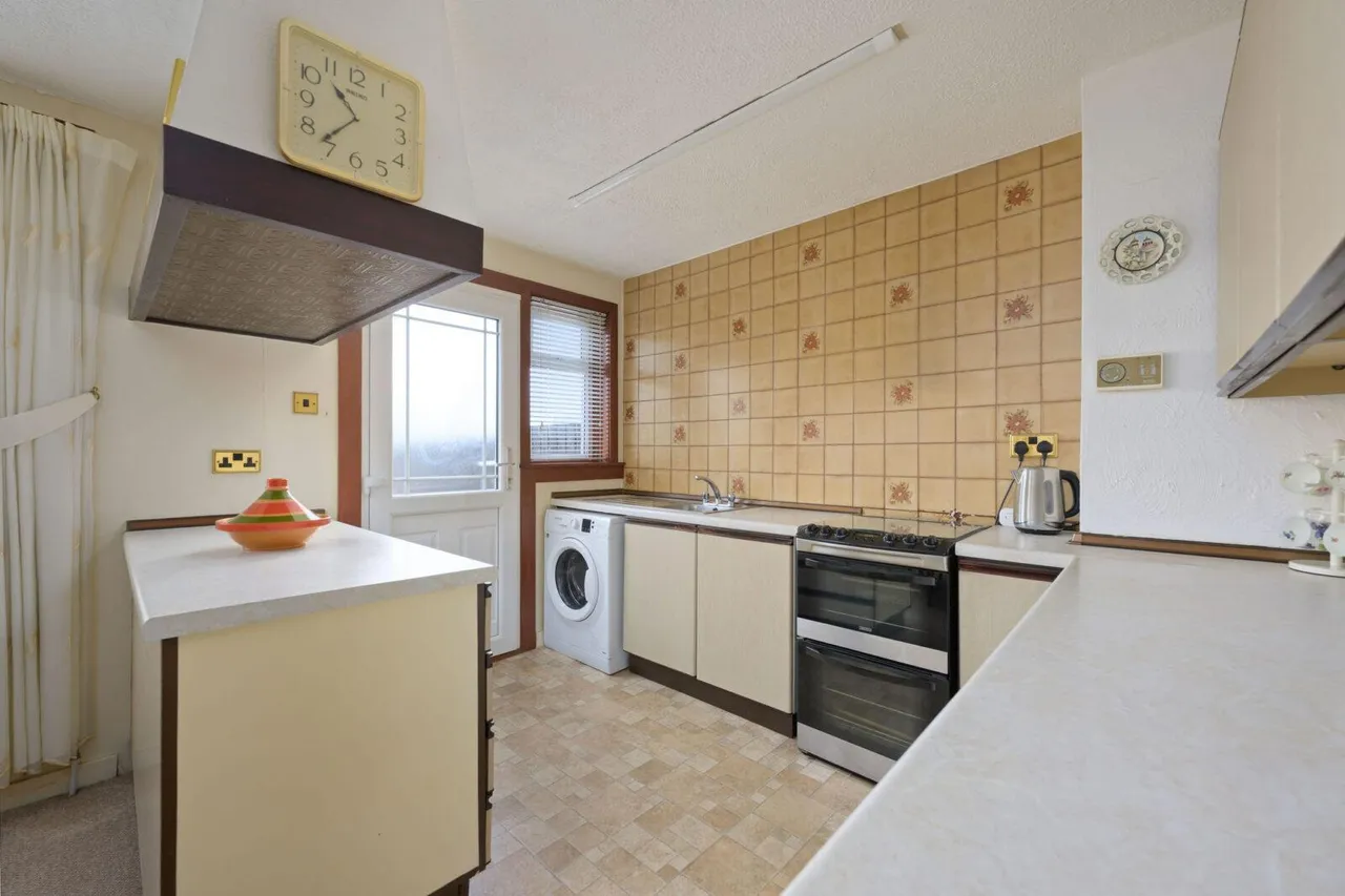 Islay Court, Grangemouth, FK3 0HA, photo 10
