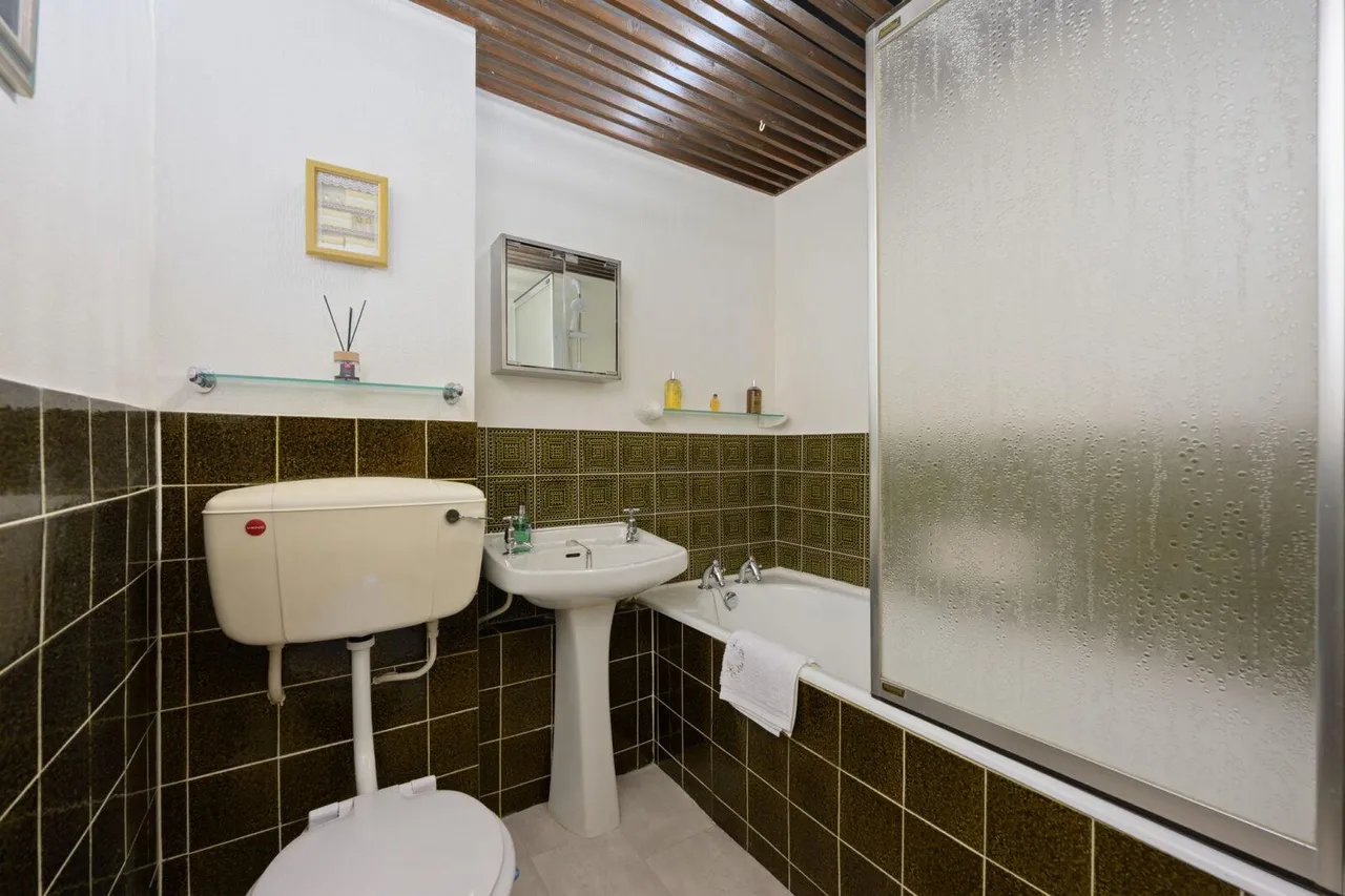 Islay Court, Grangemouth, FK3 0HA, photo 19