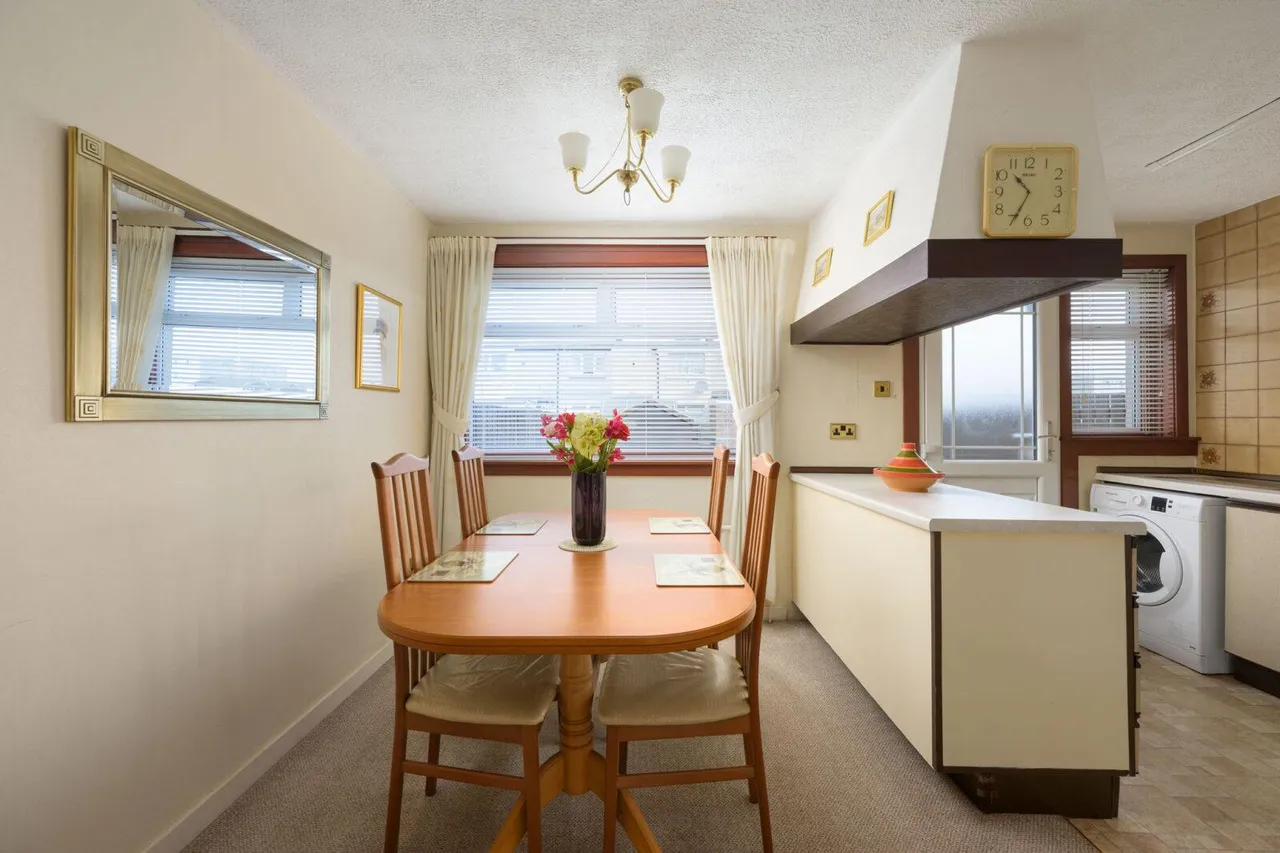 Islay Court, Grangemouth, FK3 0HA, photo 13