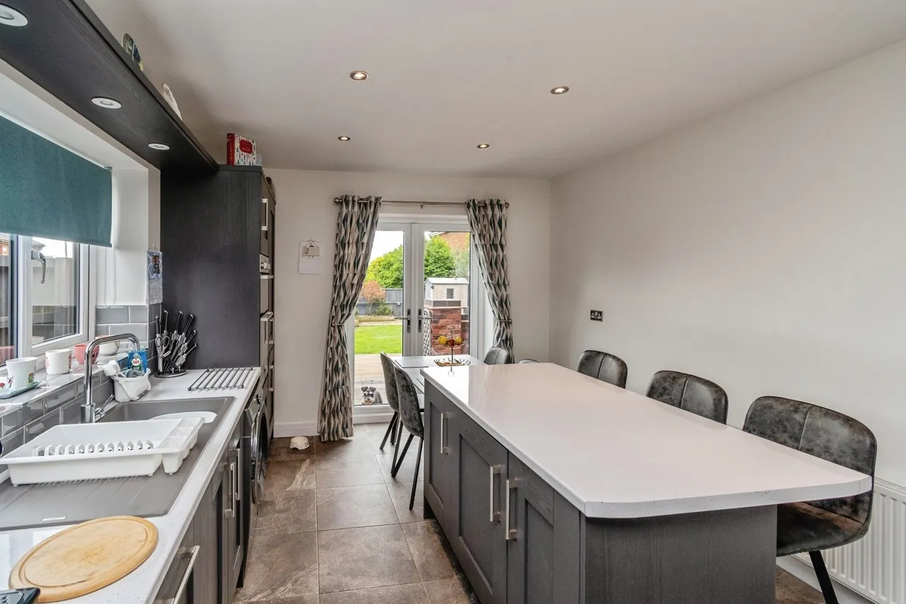 Lomax Road, Hednesford, Cannock, Staffordshire, WS12, photo 6