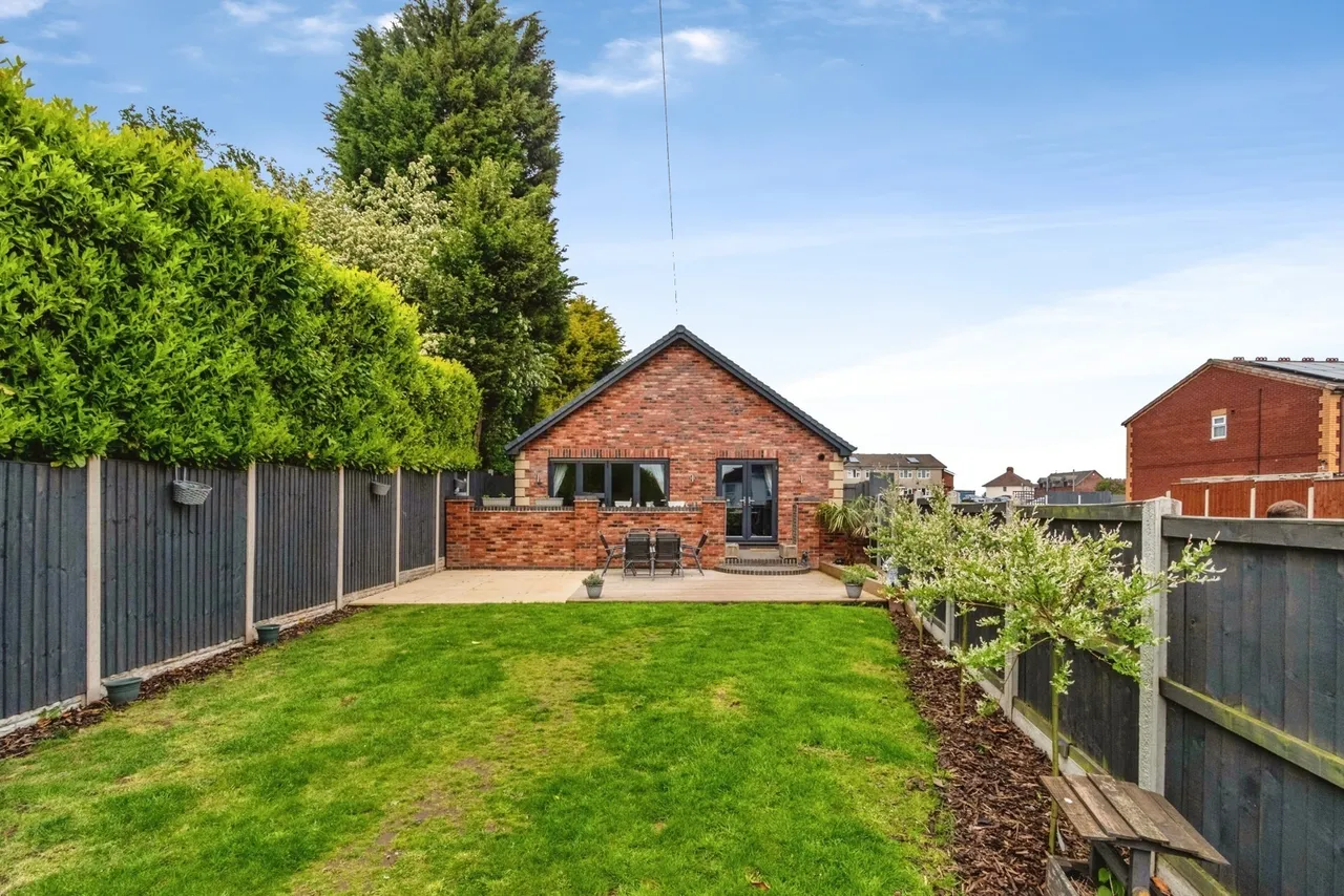 Lomax Road, Hednesford, Cannock, Staffordshire, WS12, photo 18
