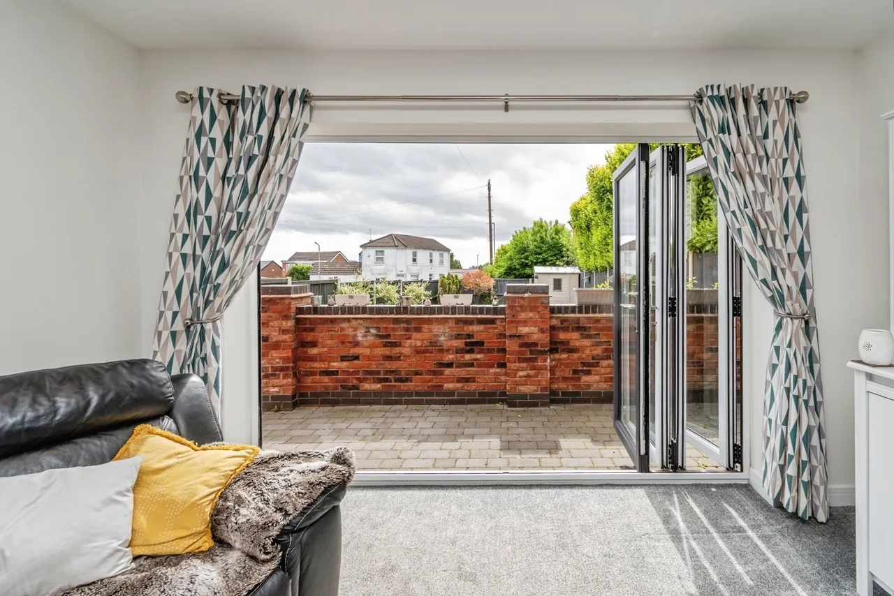 Lomax Road, Hednesford, Cannock, Staffordshire, WS12, photo 9