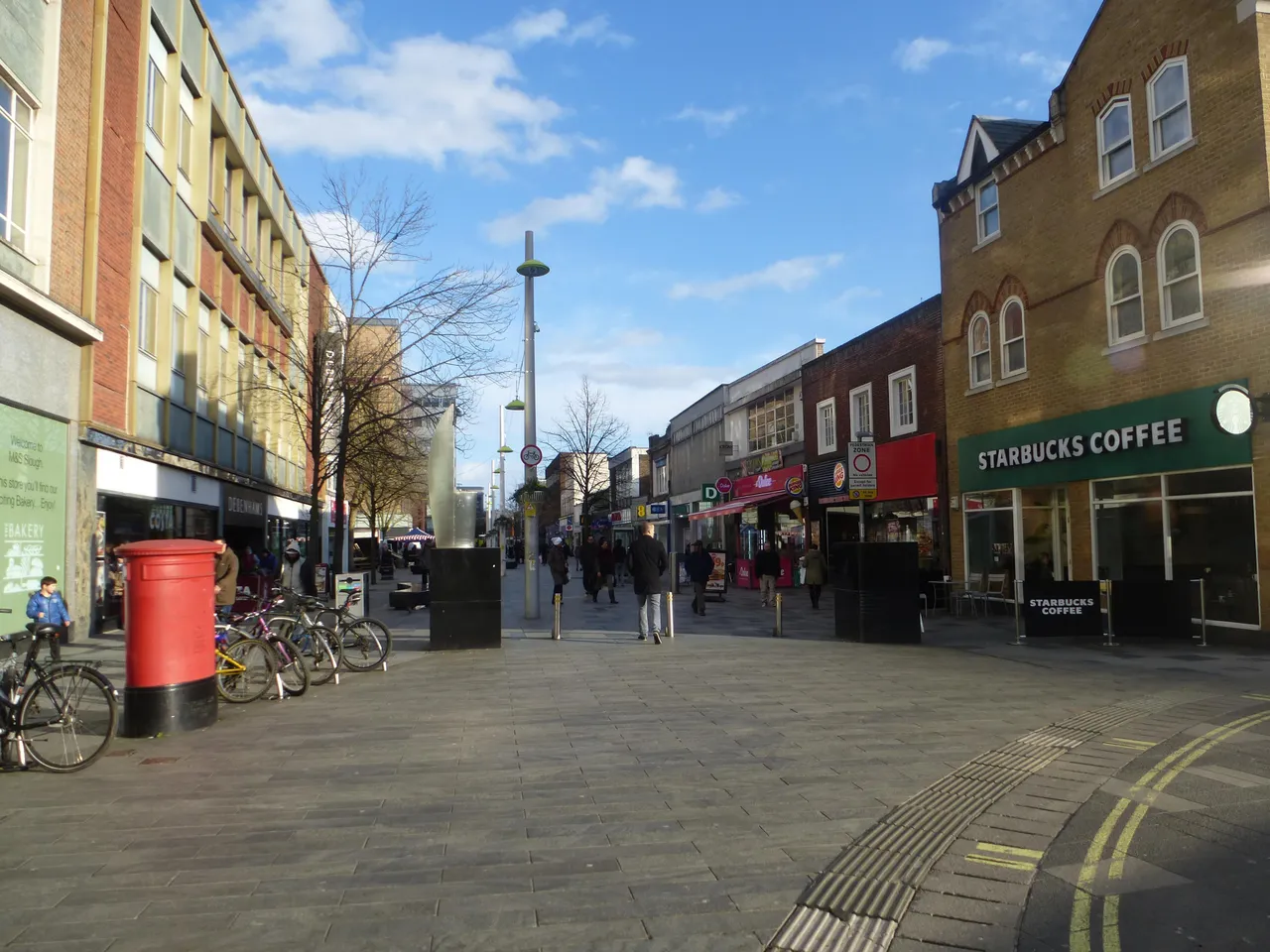 1 bed flat to rent, High Street, SL1