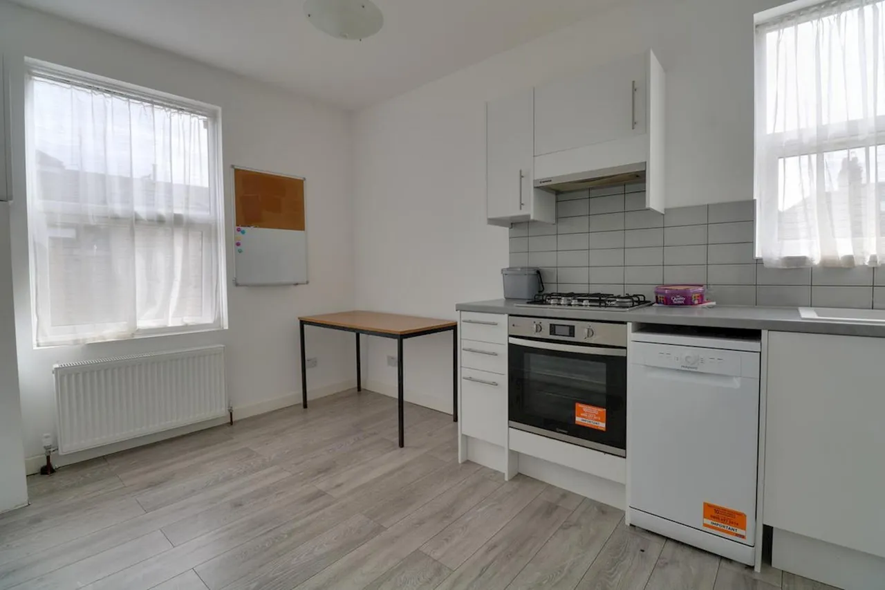 Eastwood Street, London, SW16, photo 3