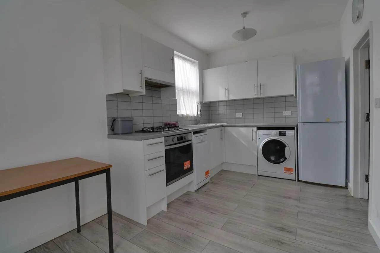 Eastwood Street, London, SW16, photo 2