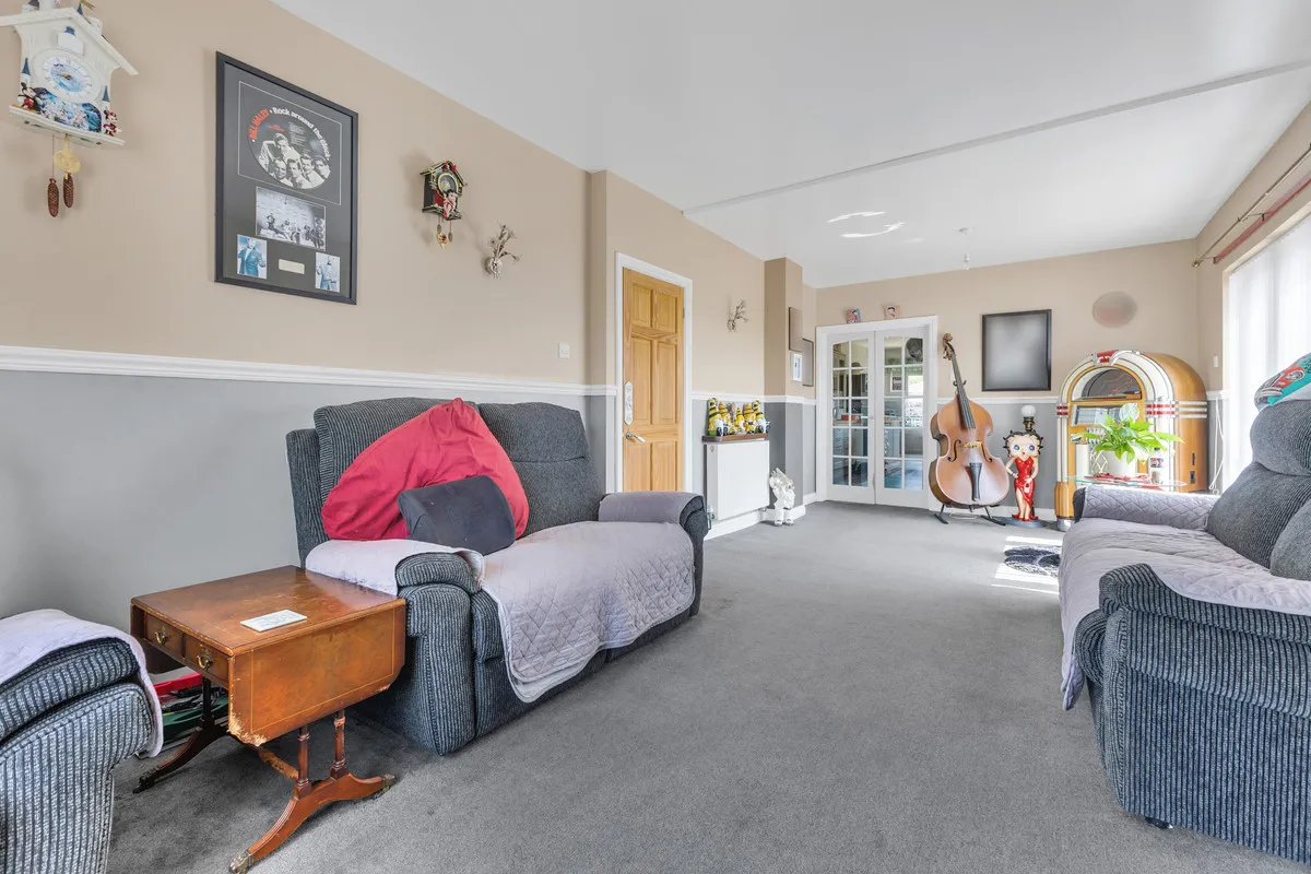 Nuneaton Road, Bulkington, CV12, photo 10