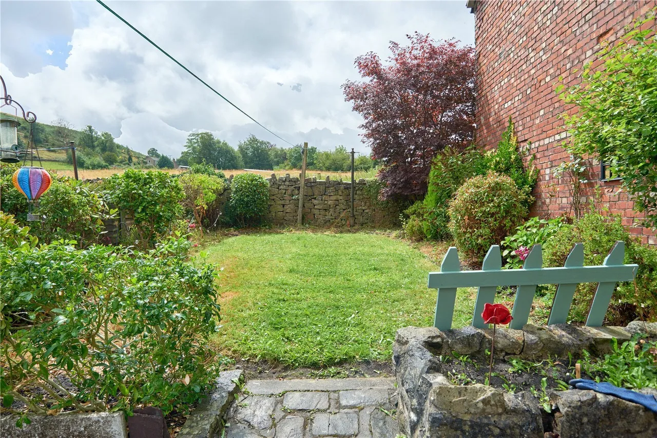 Buxton Road, New Mills, High Peak, Derbyshire, SK22, photo 4