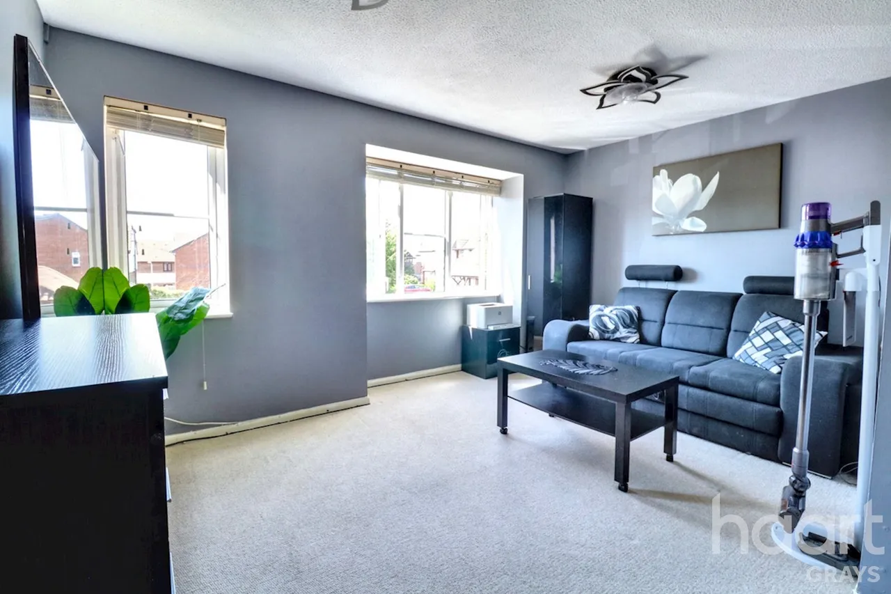 Duarte Place, Chafford Hundred, RM16, photo 9