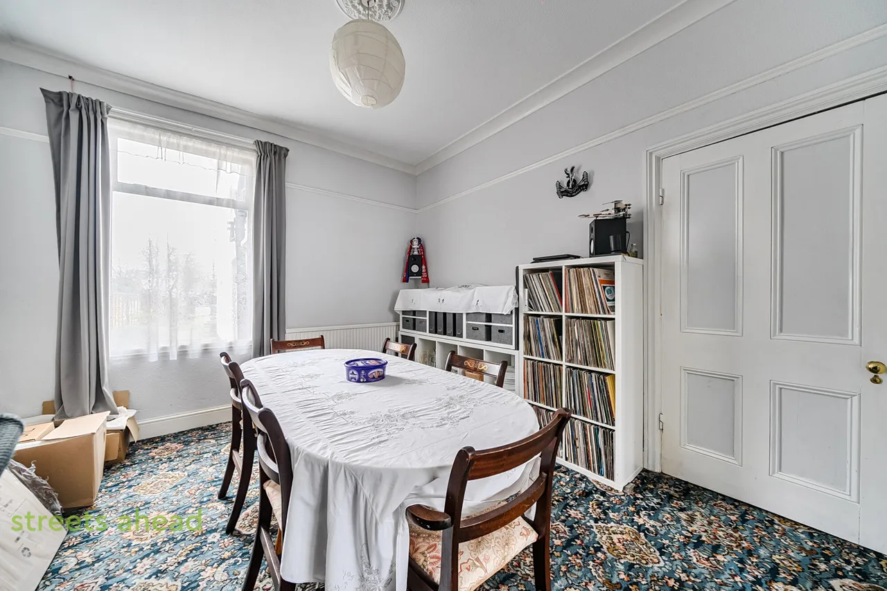 Bensham Manor Road, Thornton Heath, CR7, photo 13