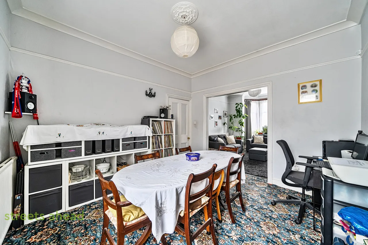 Bensham Manor Road, Thornton Heath, CR7, photo 6