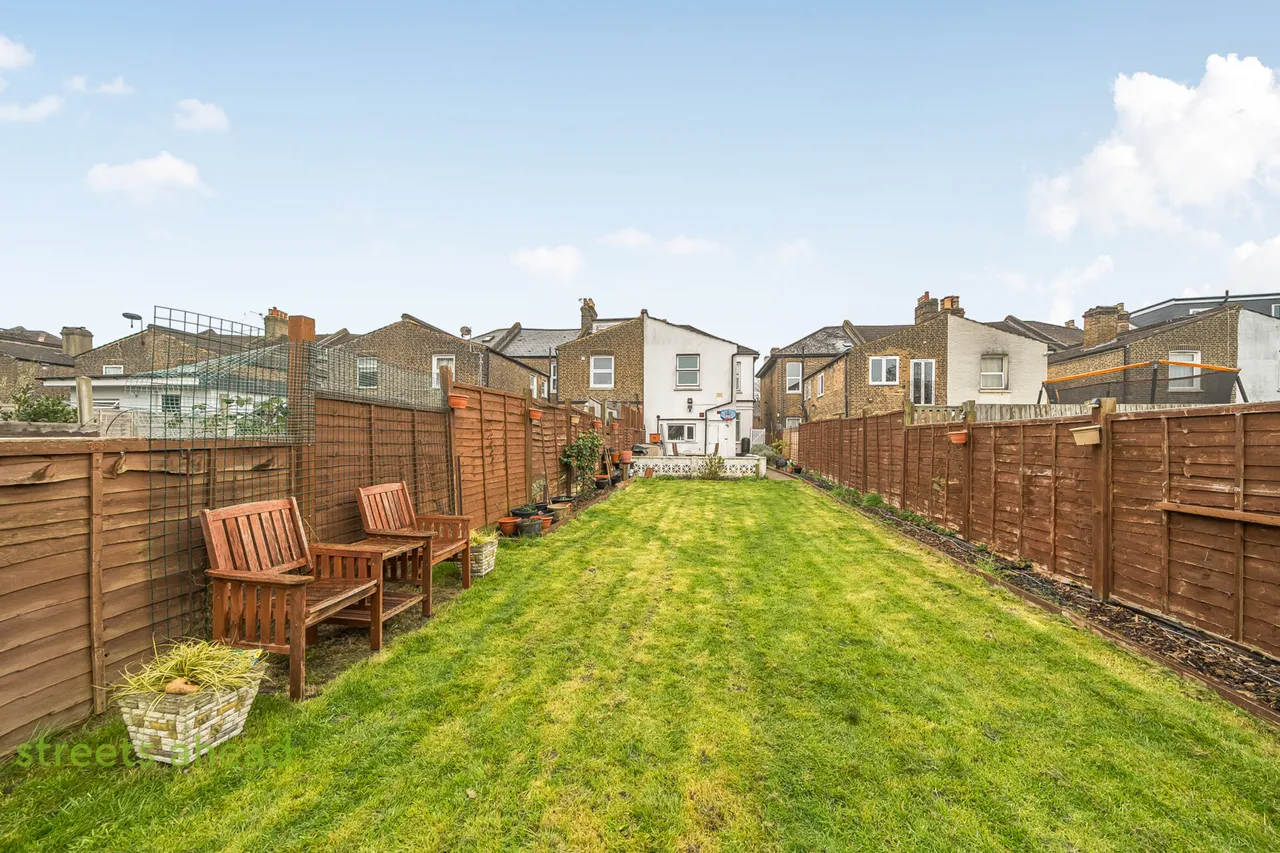 Bensham Manor Road, Thornton Heath, CR7, photo 10