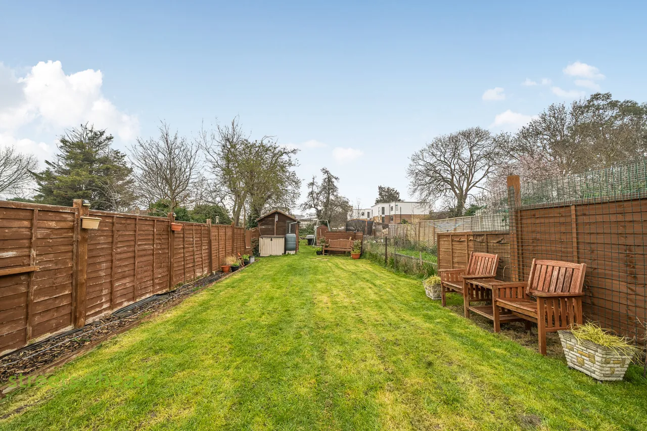 Bensham Manor Road, Thornton Heath, CR7, photo 18