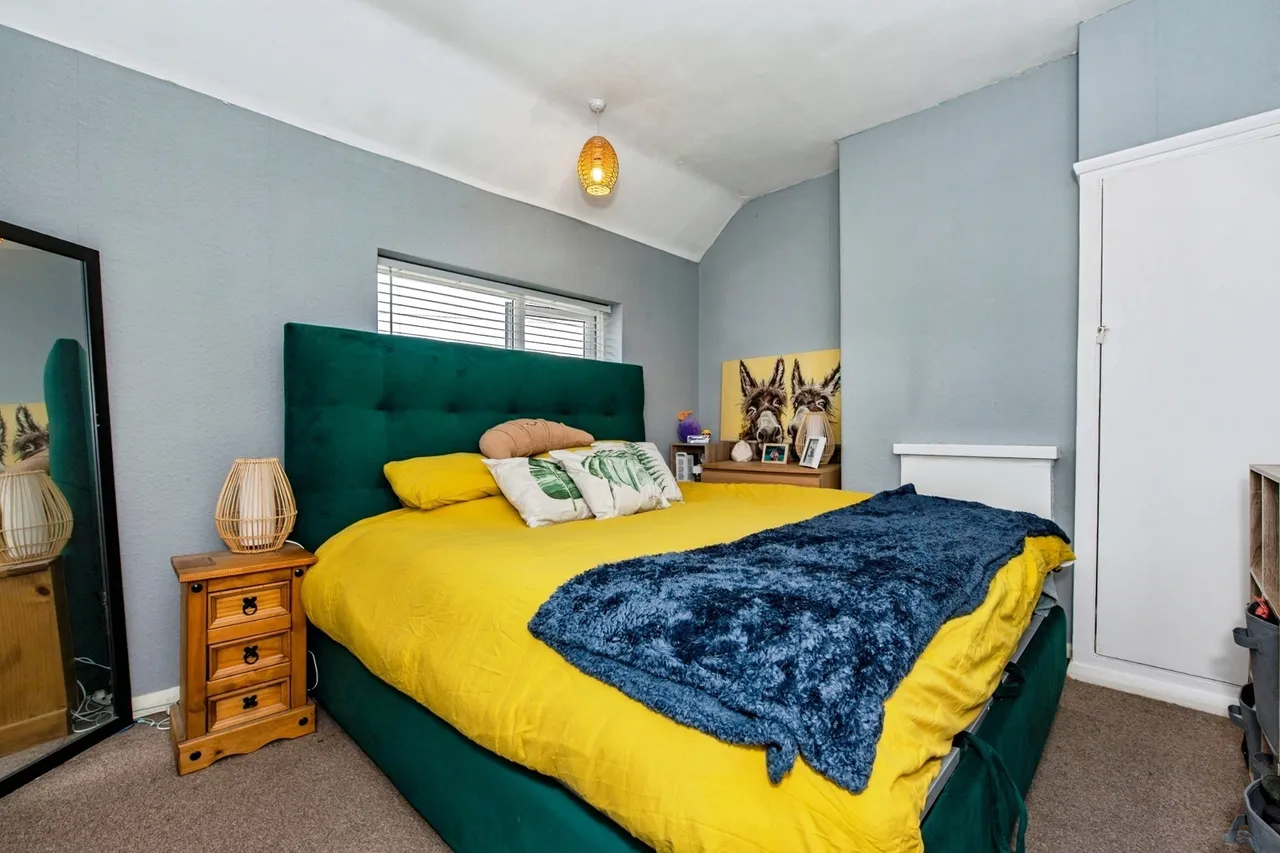 Rowan Crescent, Dartford, DA1, photo 11