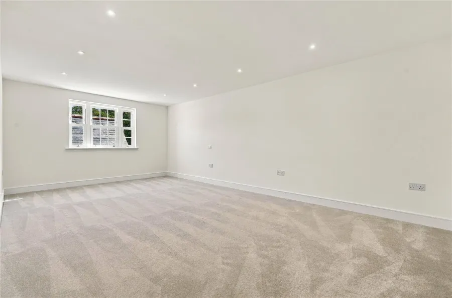 with 3 bedrooms in South End, Much Hadham, SG10, photo 7