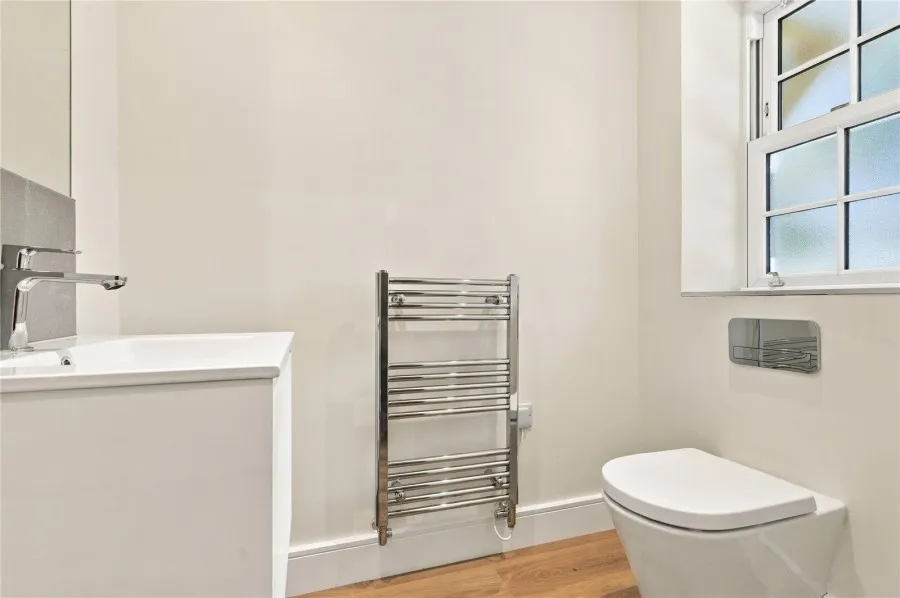 with 3 bedrooms in South End, Much Hadham, SG10, photo 15