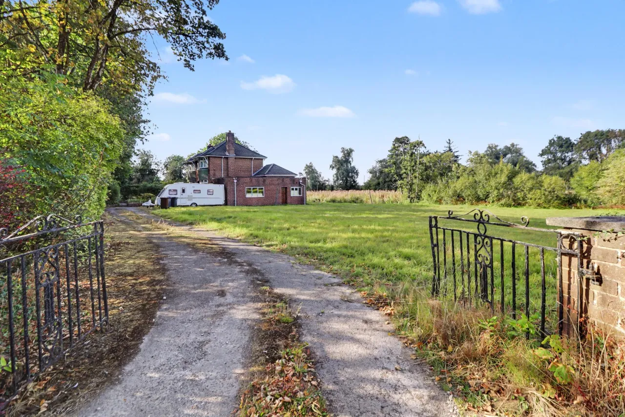 Uttoxeter Road, Stoke-On-Trent, photo 17