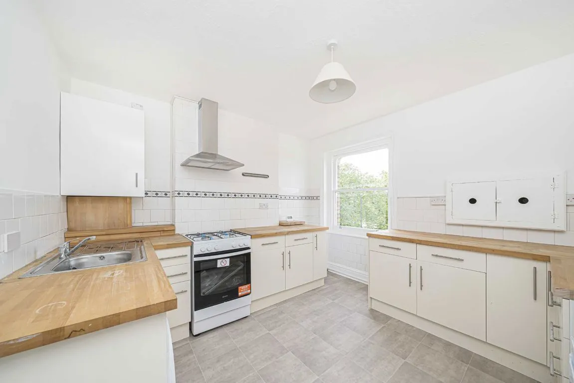 Church Grove, Hampton Wick, KT1, photo 4