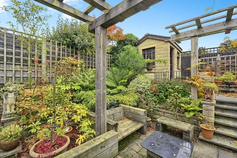 Dingley Road, Edgerton, Huddersfield, West Yorkshire, HD3, photo 8