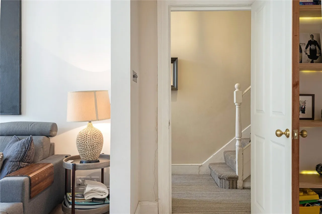Atherton Street, London, SW11, photo 6