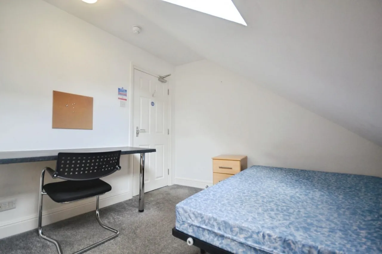 1 bed flat to rent — Granby Gardens, Reading