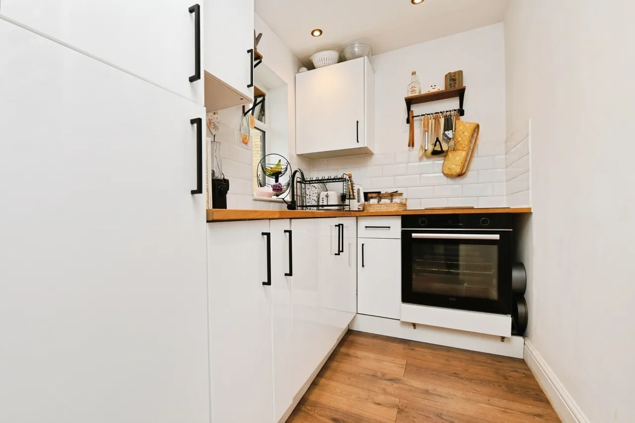Woodcotes, Shoeburyness, Southend-on-Sea, Essex, SS3, photo 5