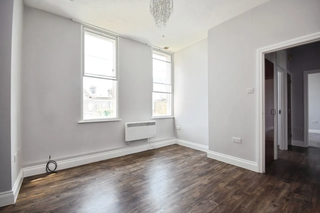 Pollards Close, Rochford, Essex, SS4, photo 10