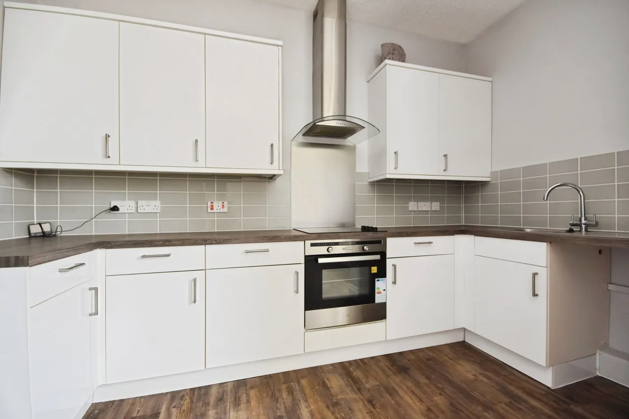 Pollards Close, Rochford, Essex, SS4, photo 2