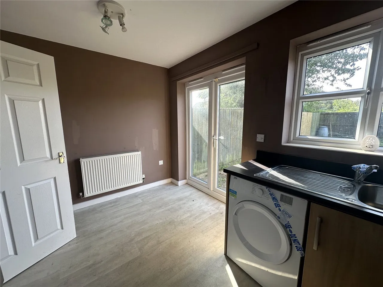 Spring Close, Kirkby-in-Ashfield, Nottingham, Nottinghamshire, NG17, photo 5