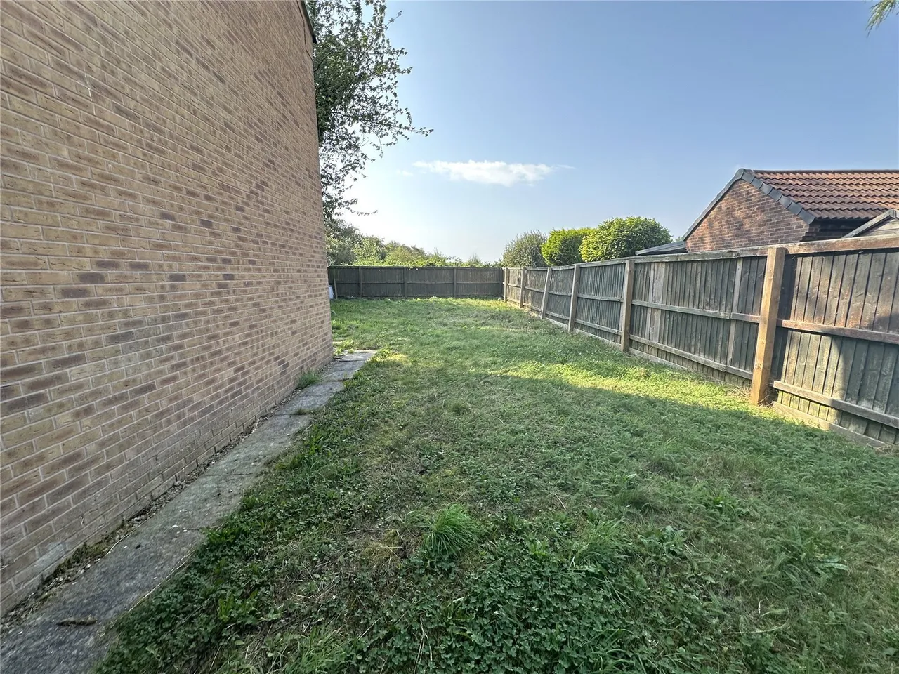 Spring Close, Kirkby-in-Ashfield, Nottingham, Nottinghamshire, NG17, photo 14