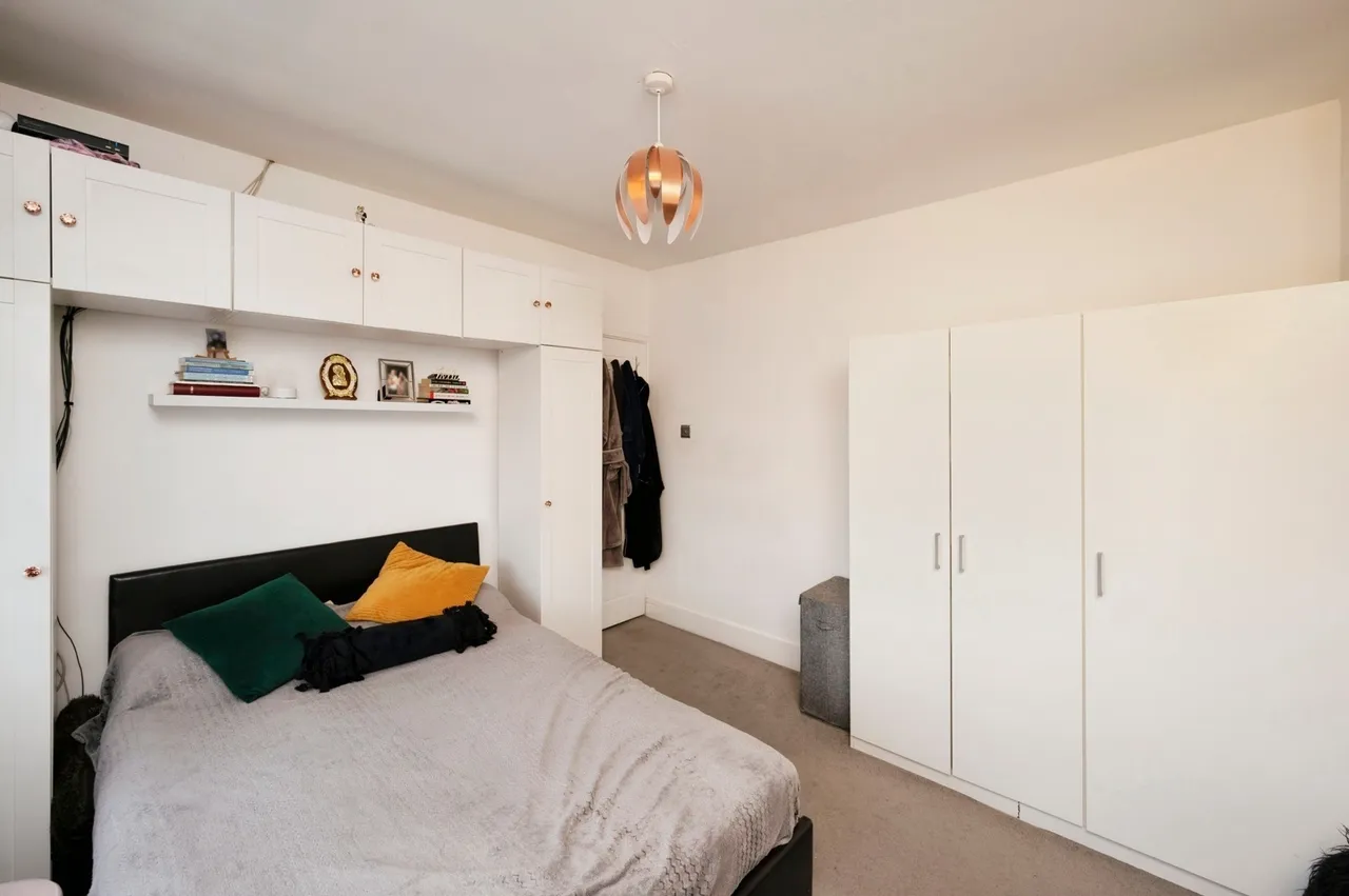 Colchester Road, Nottingham, Nottinghamshire, NG8, photo 11